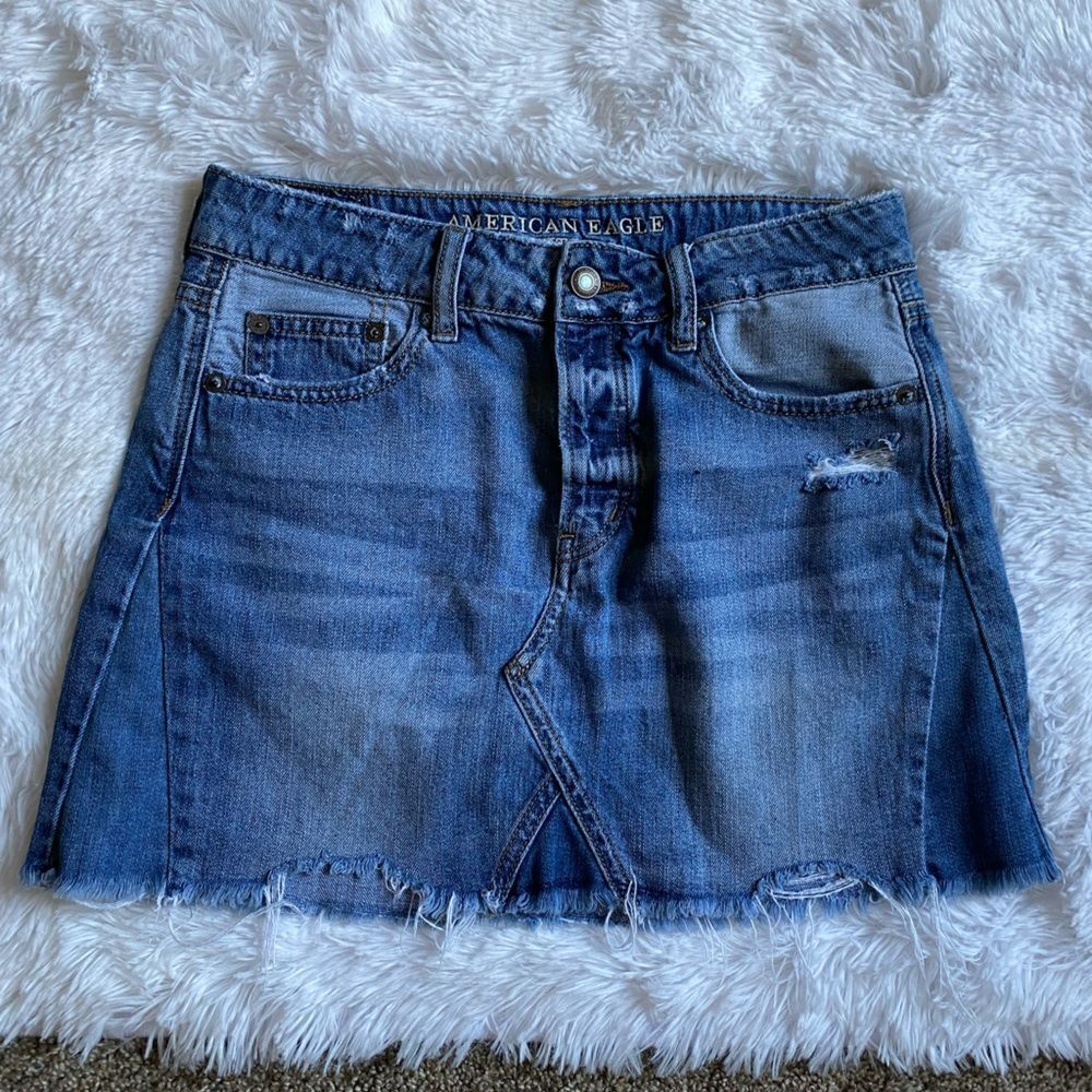 American Eagle Jean Skirt Mini Button Fly Short Raw Hem Cotton Y2K Women’s‎ Sz 4